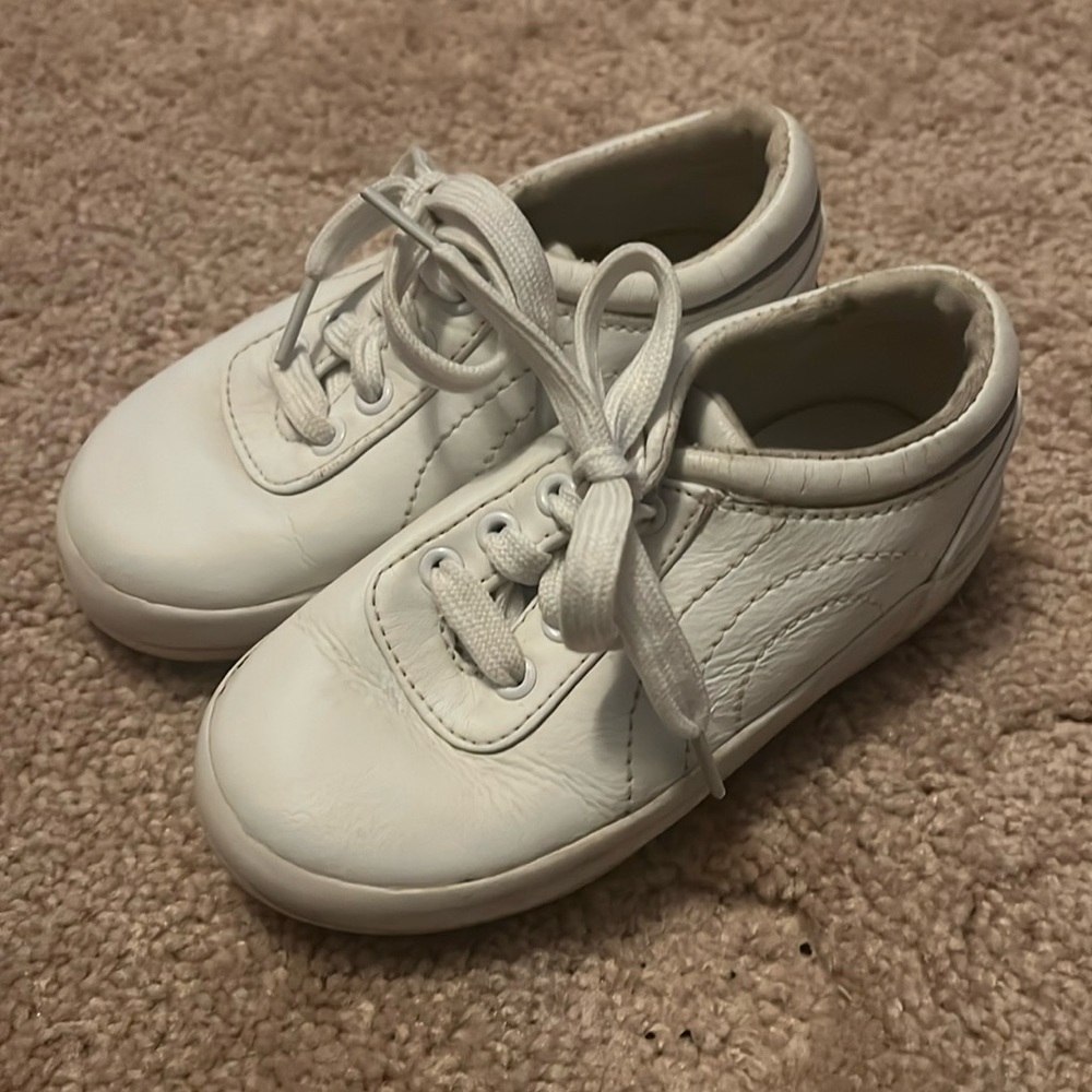 Toddler size 8 Keds dress shoes